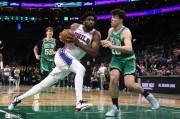 76人1-3翻盘凯尔特人！恩比德一条腿带队杀出地狱
